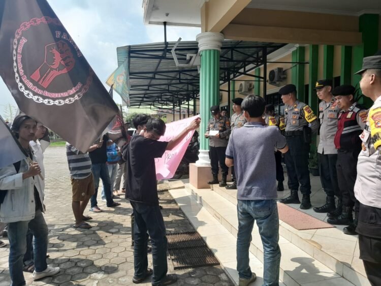 LSM FAKAR Soroti Temuan BPK Rp341 Juta di Inspektorat Tanggamus